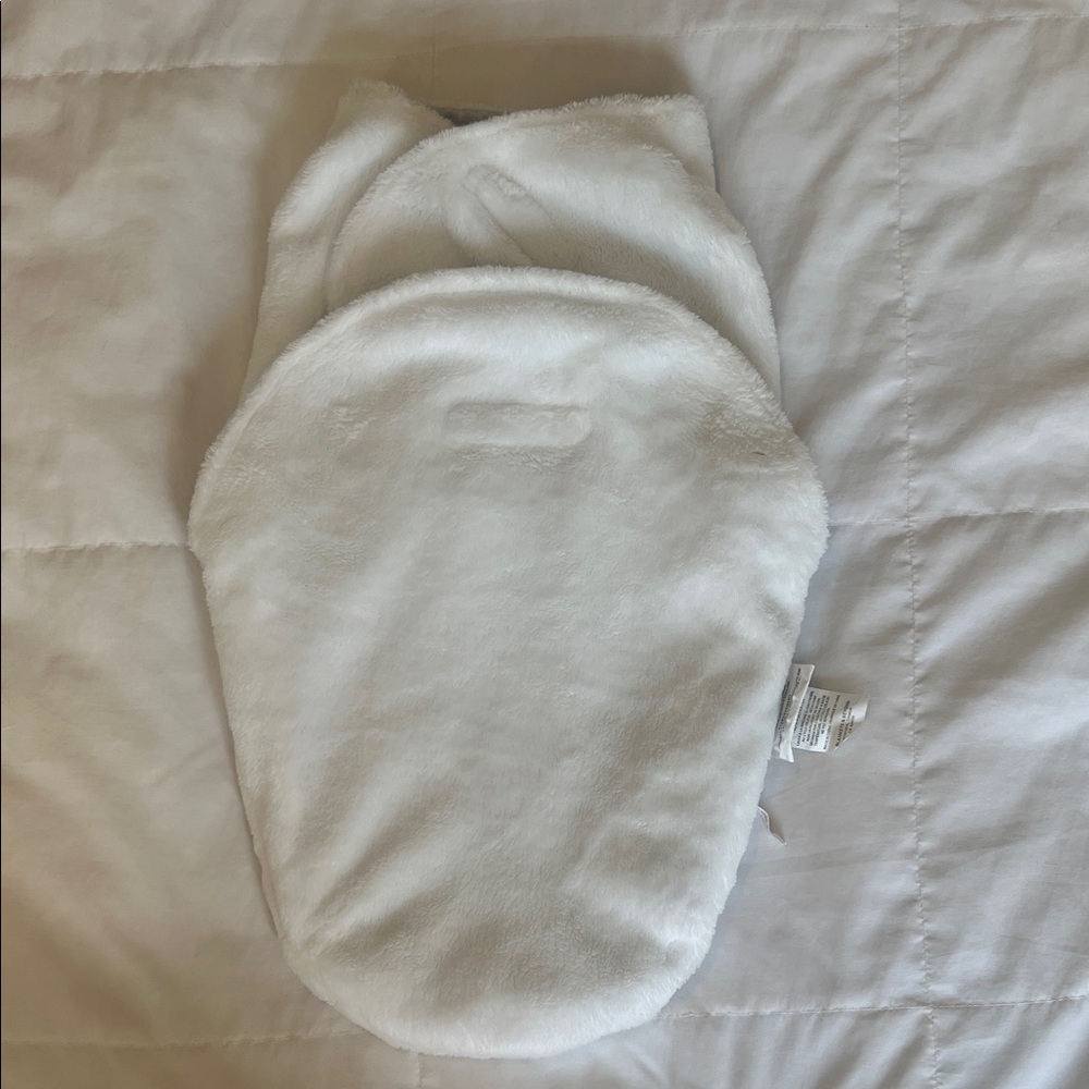 Cozy White Baby Swaddle Blanket Sleep Sack
